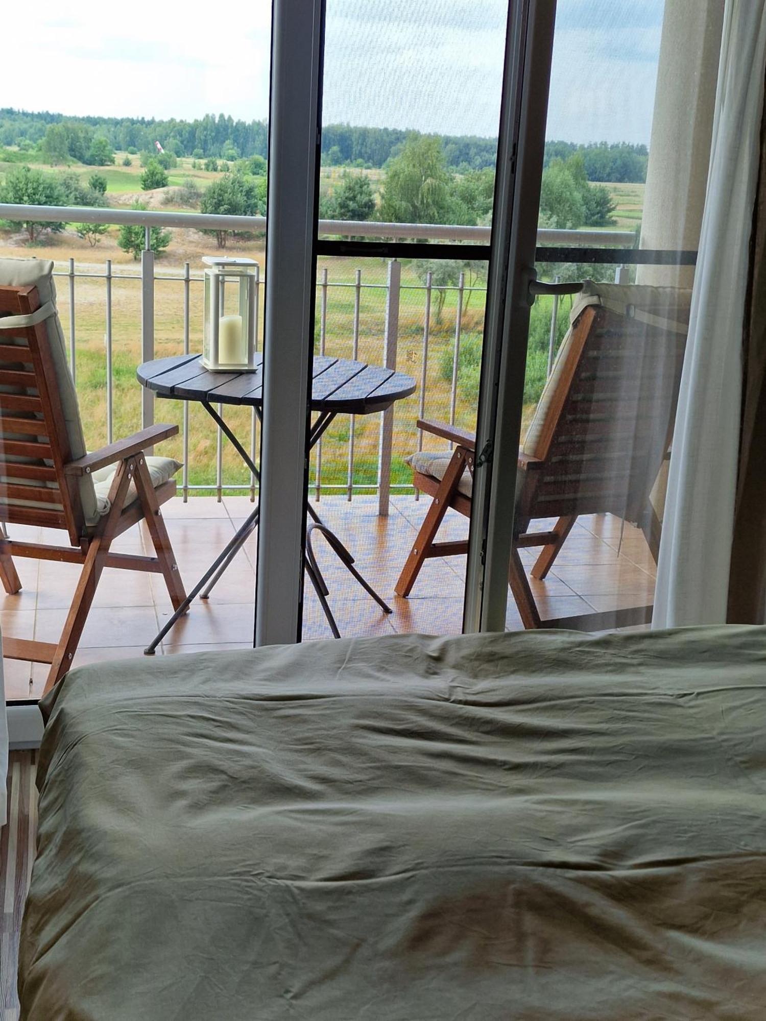 Apartgolf Sobienie Krolewskie Sobienie Szlacheckie Kültér fotó